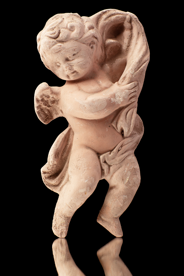 Ángel con instrumento