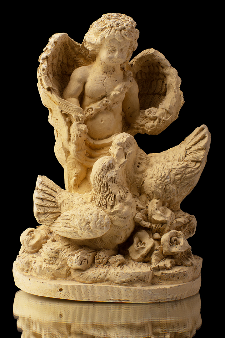 Ángel con gallinas