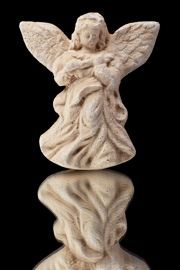Ángel vestido