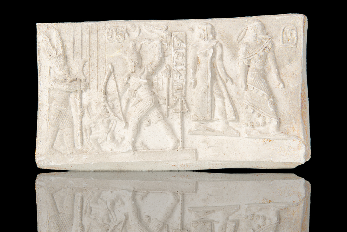 ESCULTURA EGIPCIA