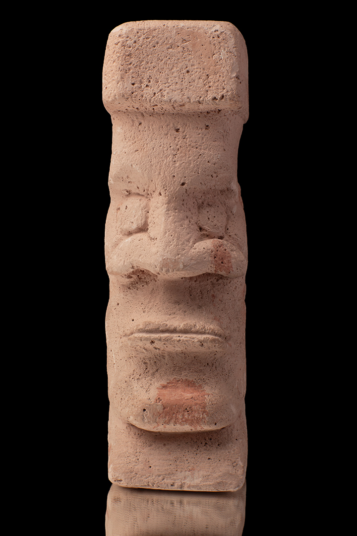 MOÁI