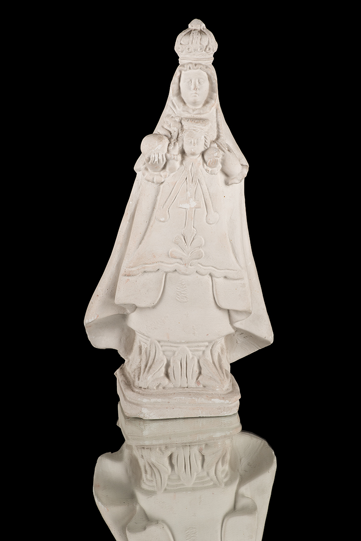 RELIGIOSO MUJER